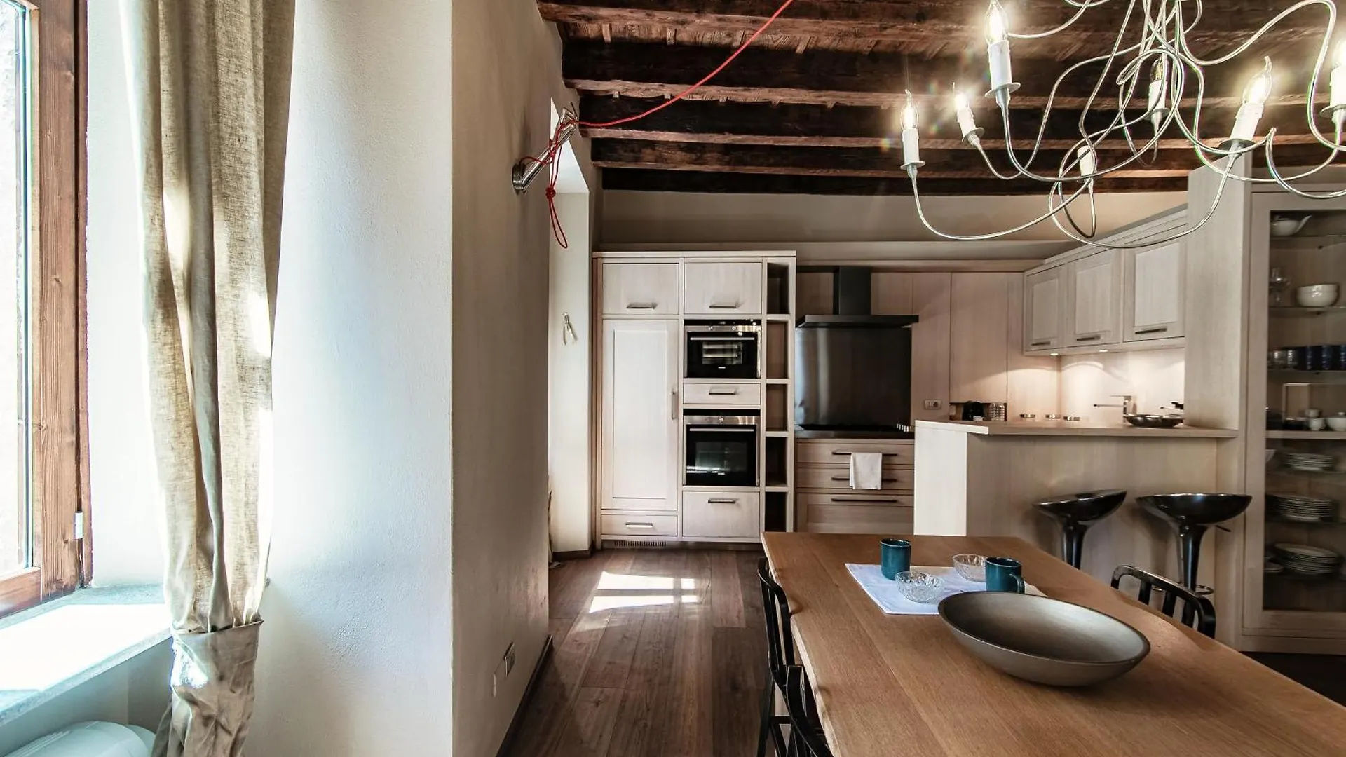 First & Urban Oasis - By Myhomeincomo Apartment Como