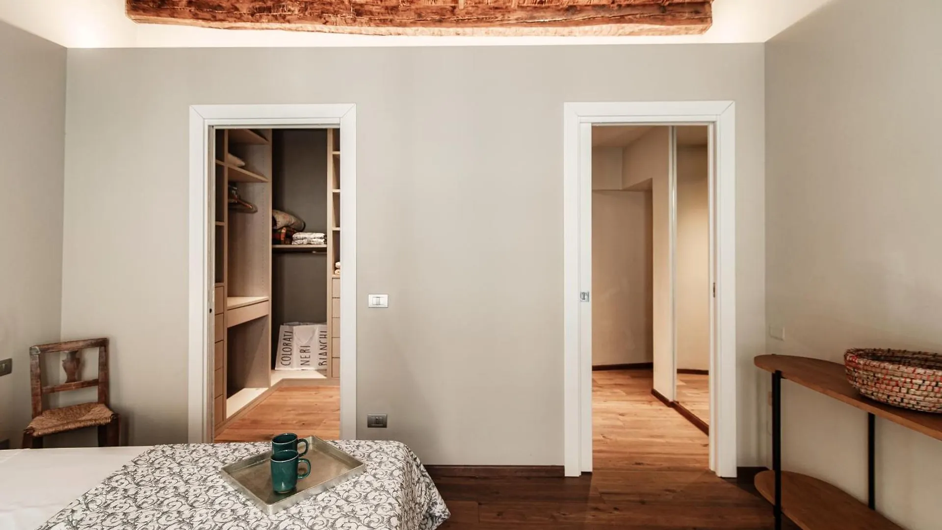 First & Urban Oasis - By Myhomeincomo Apartment
